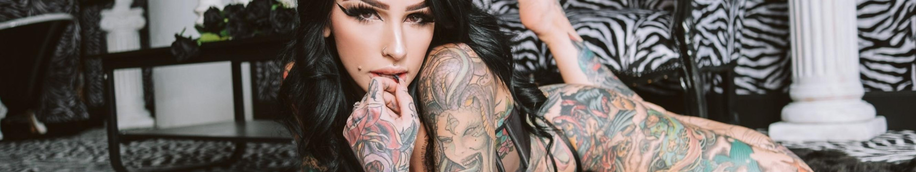 Background Angela Mazzanti