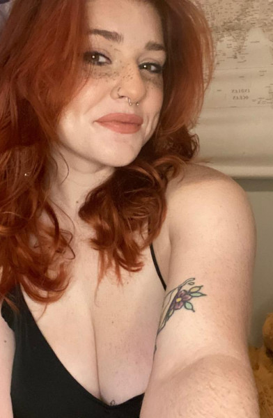 Victoria Scott