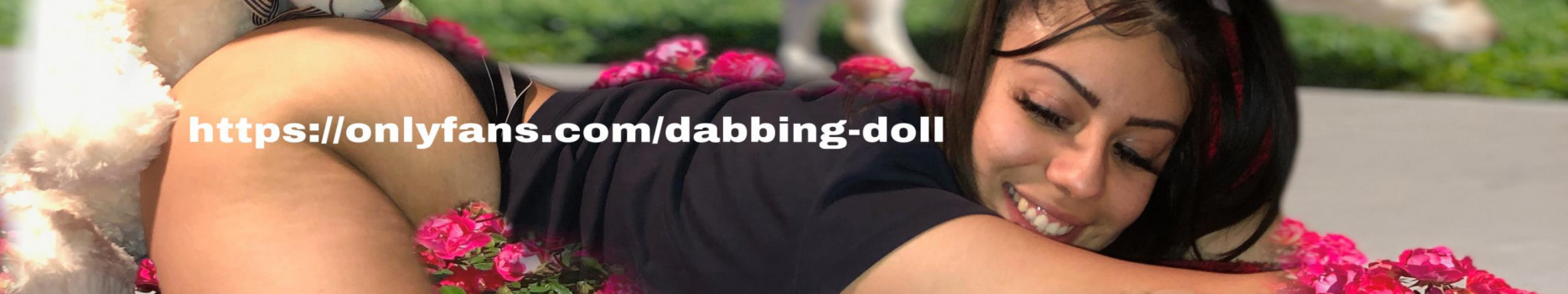 Background Dabing Doll