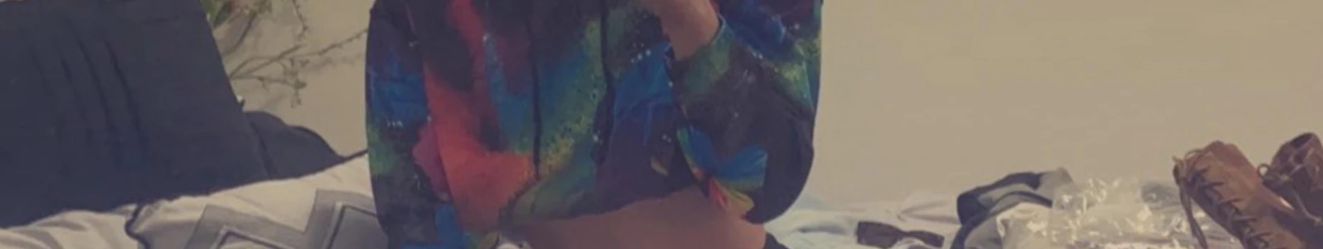 Background Ali Background Ali