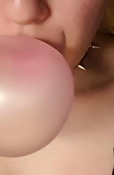 Quirky Quinn - Feet, booty &amp; more