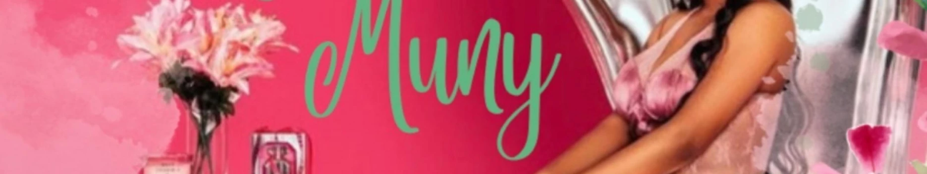 Background Mistress Muny Background Mistress Muny