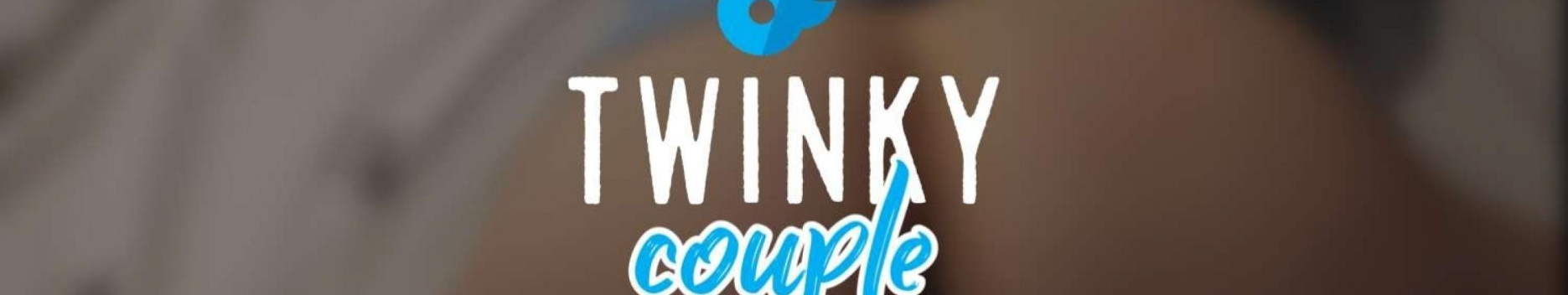 Background Twinky Couple