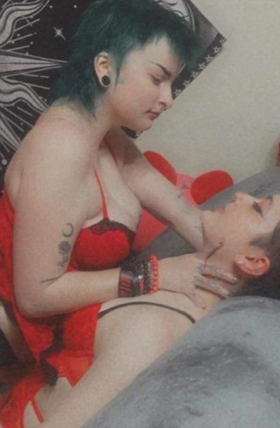 em