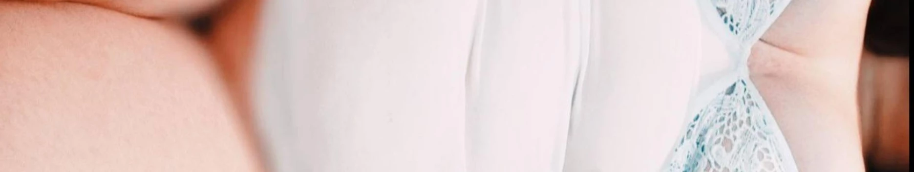Background 𝐕𝐚𝐕𝐚𝐕𝐢𝐯𝐢𝐞𝐧𝐧𝐞 Background 𝐕𝐚𝐕𝐚𝐕𝐢𝐯𝐢𝐞𝐧𝐧𝐞