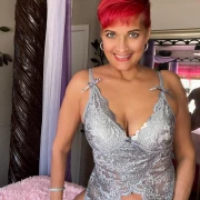 DelilaDoes DelilaDoes