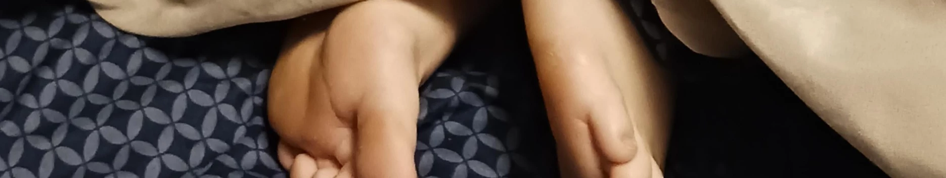 Background Ariana Background Ariana