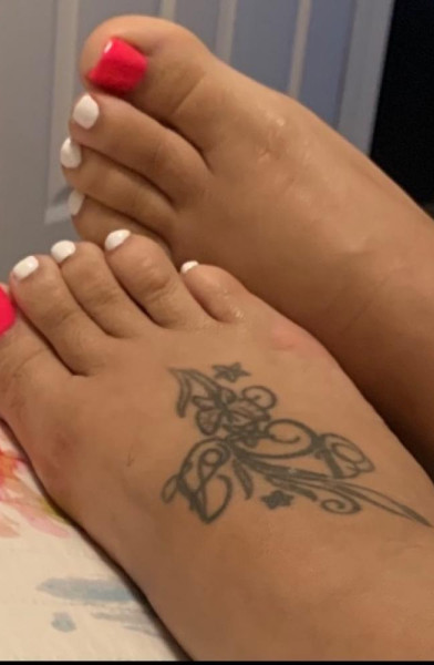 Prettylittl3toes