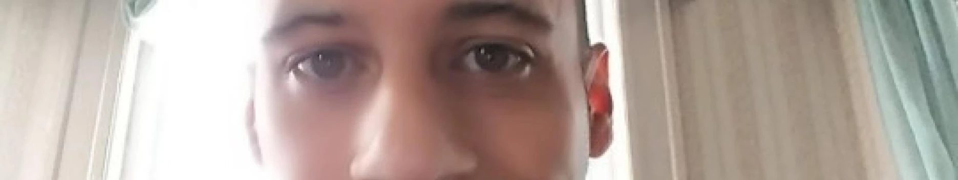 Background Mulatto Guy Background Mulatto Guy
