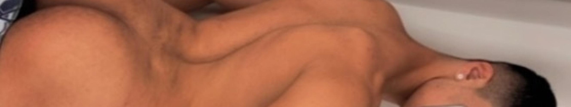 Background Alejandro Background Alejandro