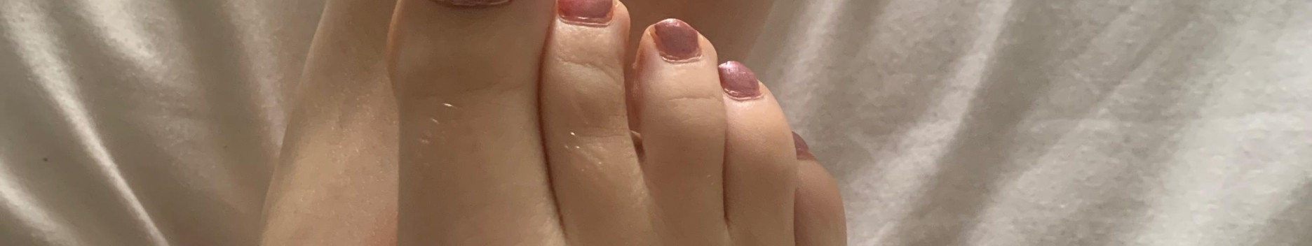 Background Feet mistress Background Feet mistress