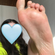 Kelly Feet