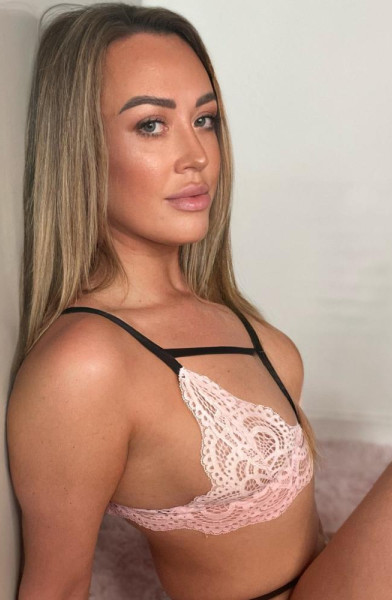 Chloe Mae 👀 | BABESTATION