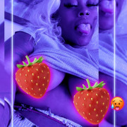 🍓Skrrawberry Peachess🍑