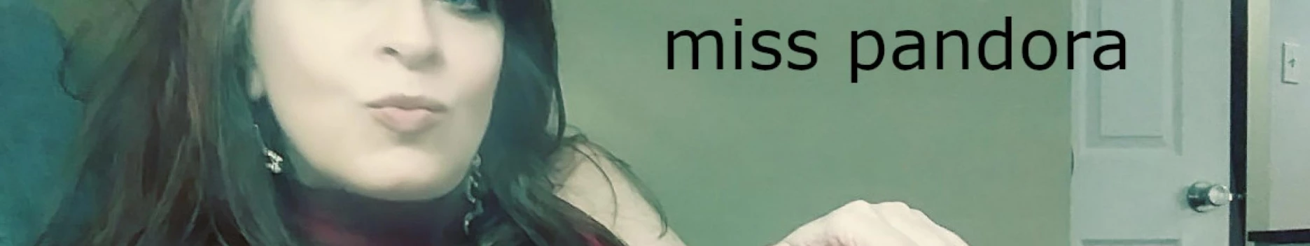 Background Miss Pandora Background Miss Pandora