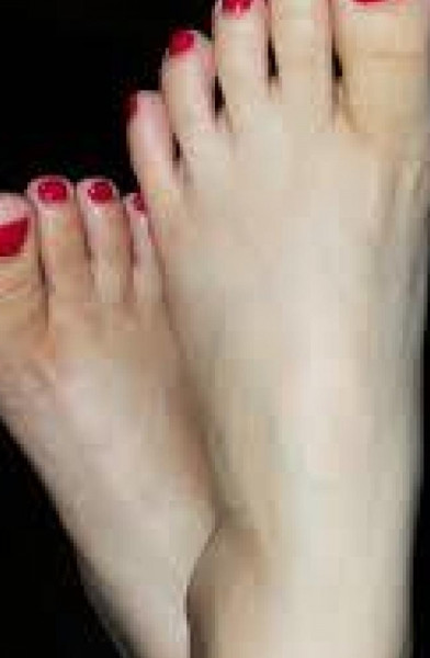 beautiful feet pictures