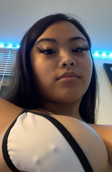 AsianbbyAri