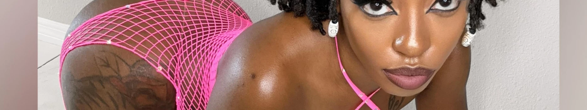 Background Niyah Renee Background Niyah Renee