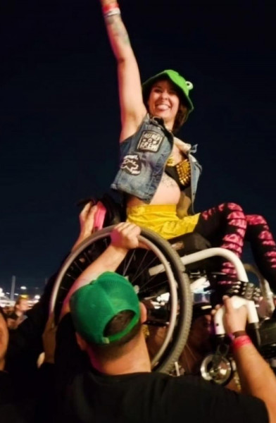 Manic Candy Wheelchair Mama