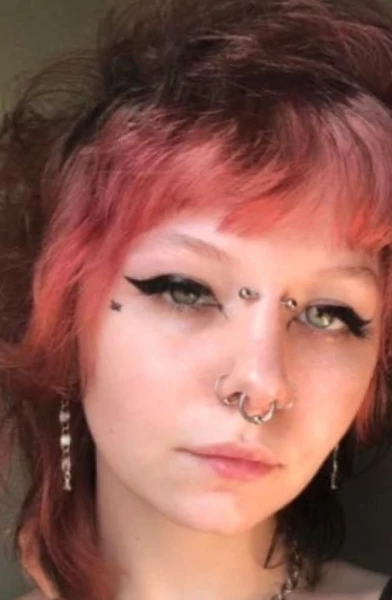 Sentient Waifu ^-^