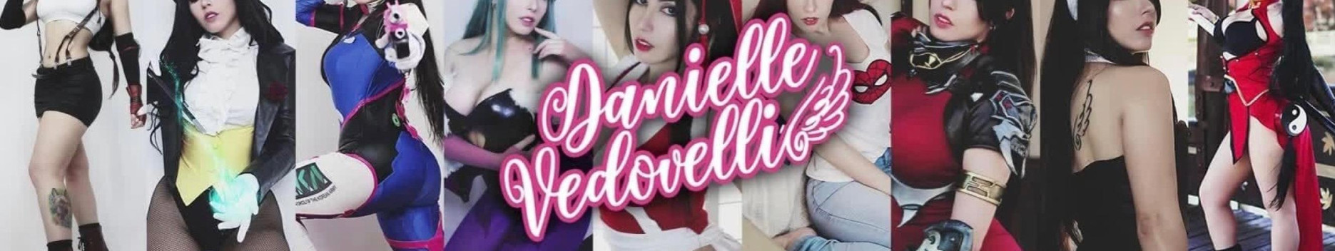 Background Danielle Vedovelli