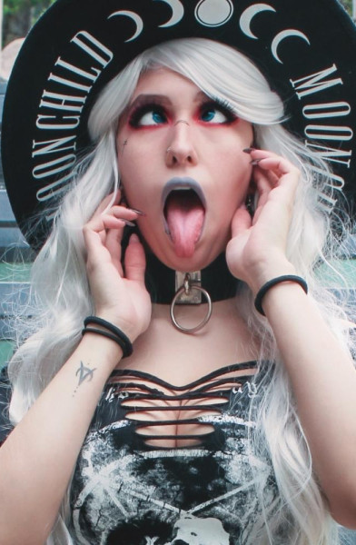 🌙Krista Von D🦇