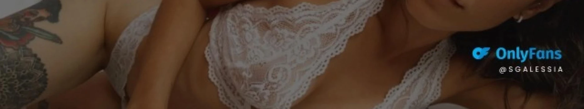 Background Alessia ๐๐ฎ Latin tattooed babe ๐ Background Alessia ๐๐ฎ Latin tattooed babe ๐
