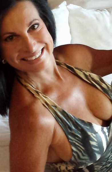 Sexy Carol Milf