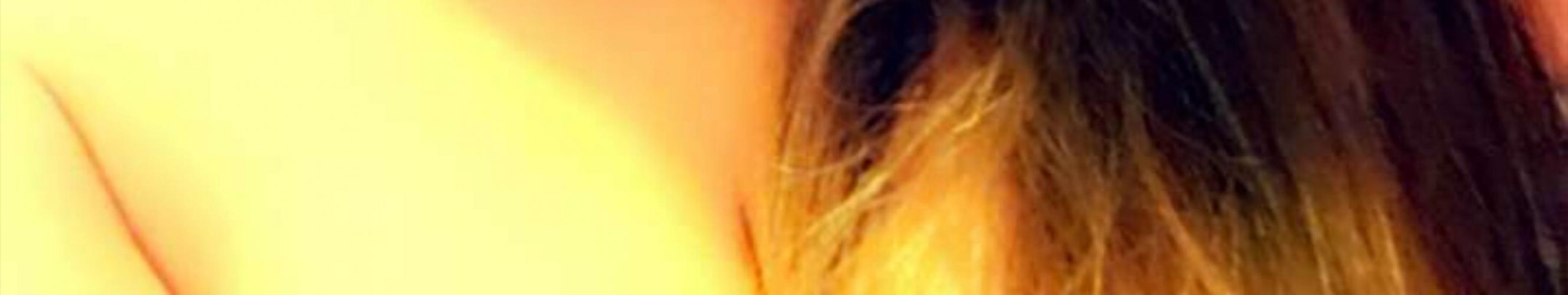 Background CurvyBlueEyes Background CurvyBlueEyes