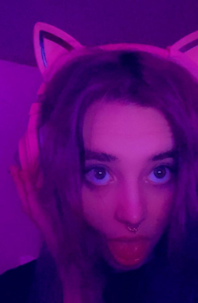 CherryBomb VIP E-Girl