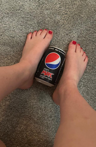Miss Tiny Tootsies