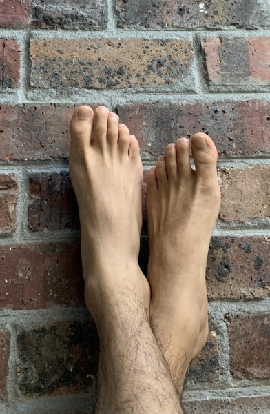 Feet_Me