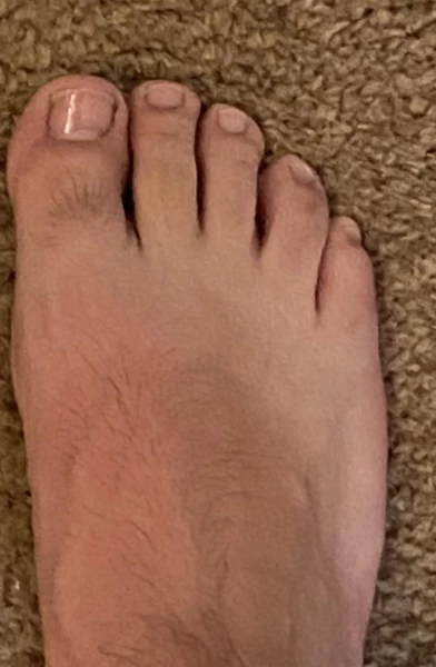 Ora's Gamer Feet