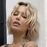 🇦🇺 Tina Louise 🇦🇺 Tina Louise