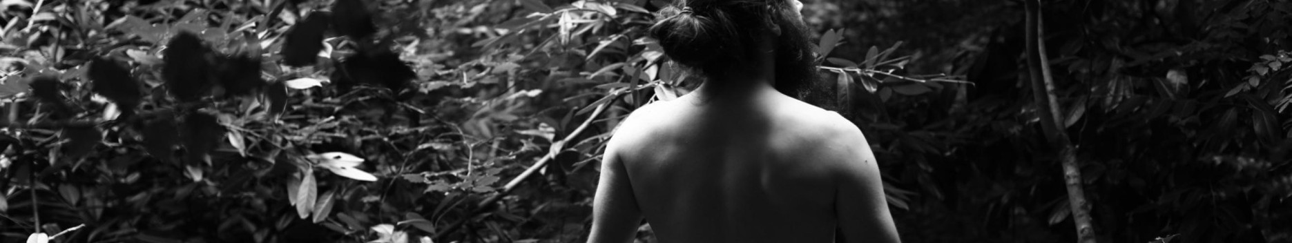 Background The Nude Self-portraitist Background The Nude Self-portraitist