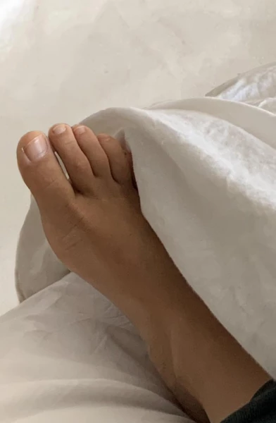 Soft ticklish Italian feet