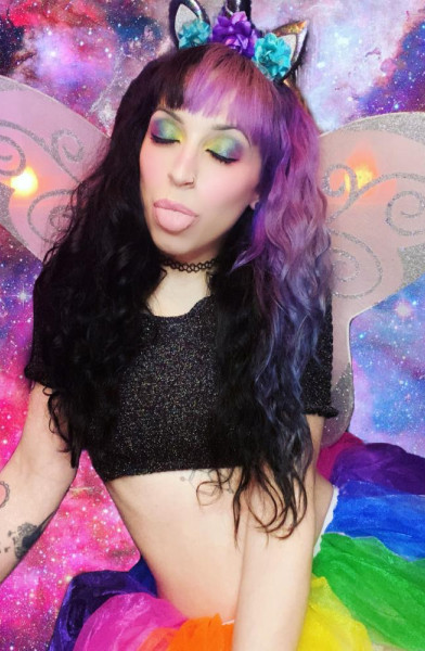 Shayla Fae 🧚🏻‍♀️👽🔮