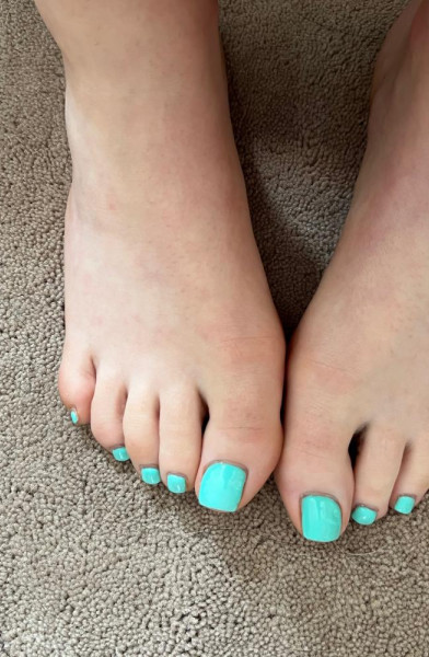 Crystalsfeet69