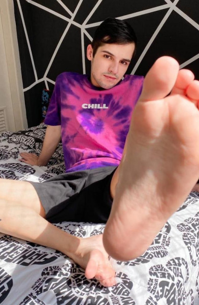 GGBOYFEET