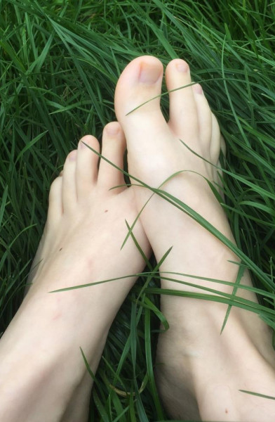 E S T R I D - Natural Nordic Feet Nymph