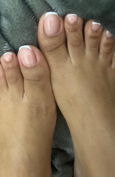 Lovely toes