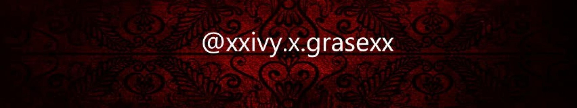 Background Ivy Grase