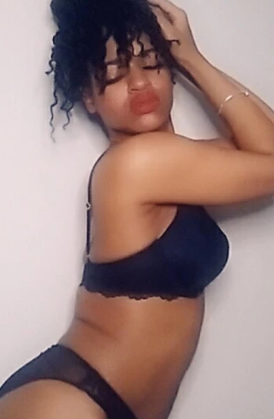 ShyKisses