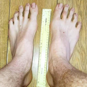 GIANTFEETMALE